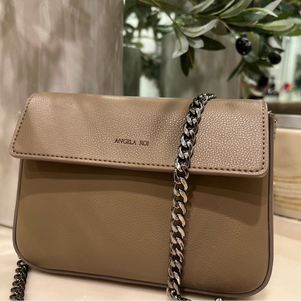 HAMILTON MINI CHAIN CROSS-BODY - MUD BEIGE